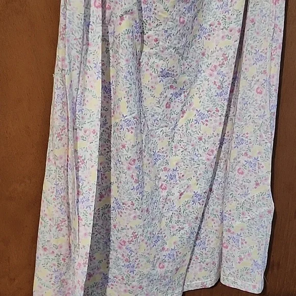 Lauren Ralph Lauren Sleeveless Short Nightgown - Multi Floral - Picture 4 of 5